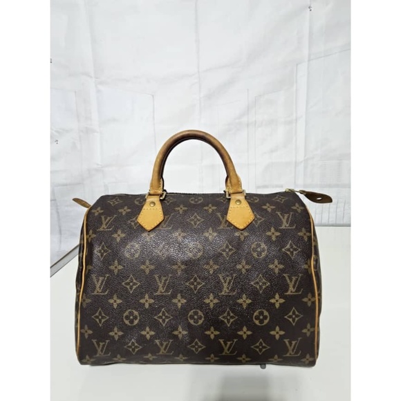 Authentic Louis Vuitton Monogram SPEEDY 30